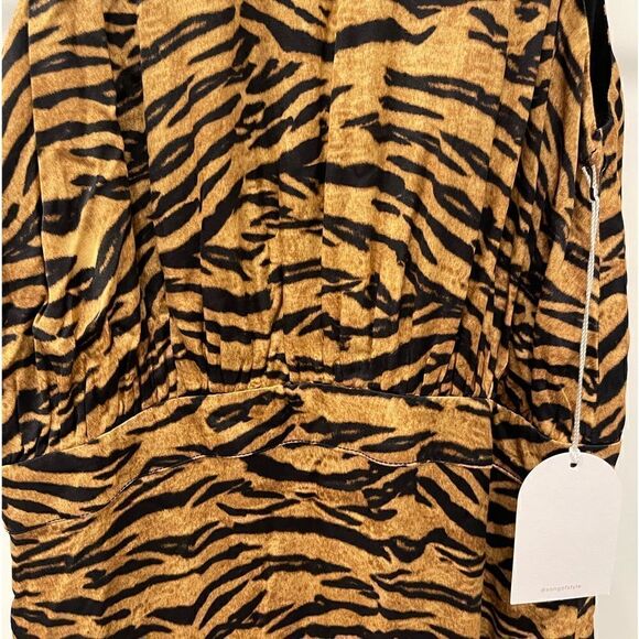 Song Of Style Revolve Hope Maxi Dress in Tiger Multi.Size S - Picture 9 of 16